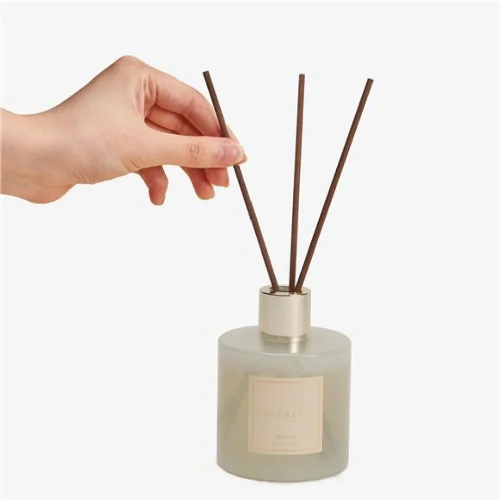 Cocorrína Reed Diffuser Set, 6.7 oz Clean Linen Scented Diffuser